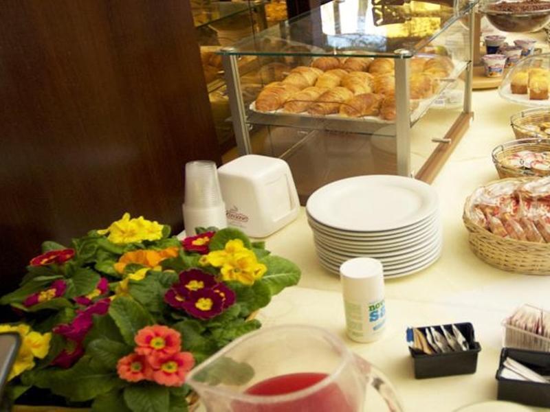Club Hotel Mestre Luaran gambar